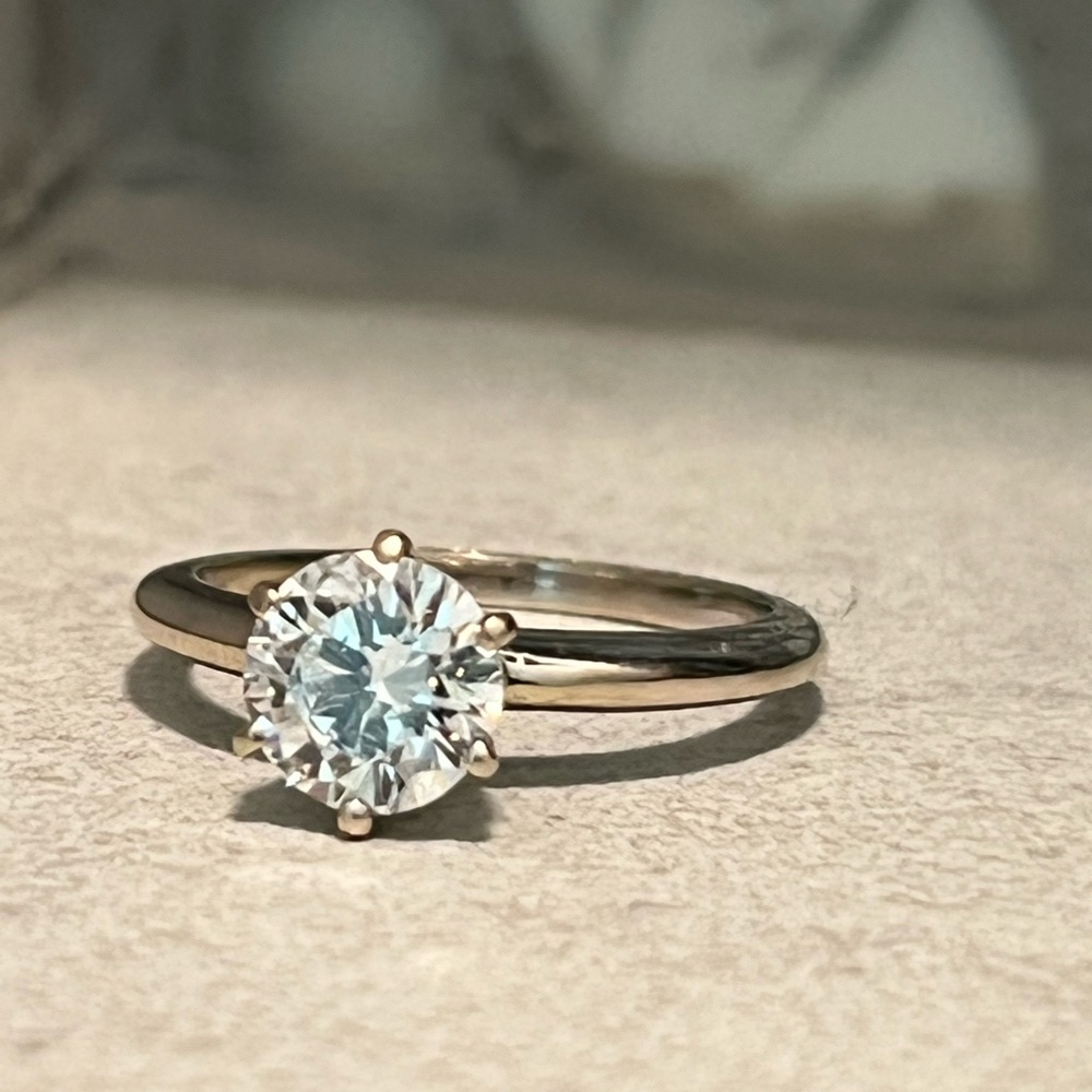 1.65 Carat NATURAL DIAMOND Solitaire